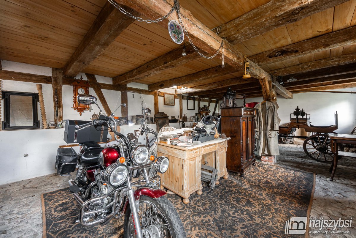 Bobrowice- wyjątkowa nieruchomość (13)