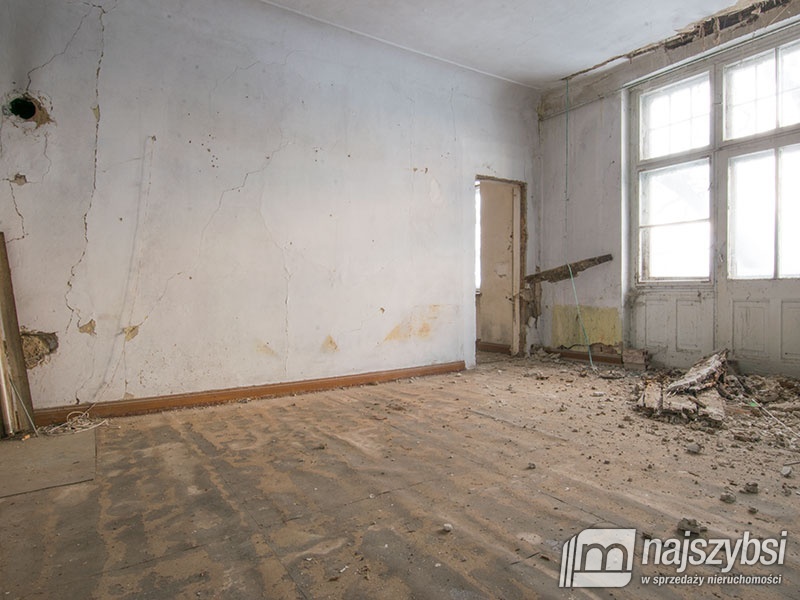 Ińsko-Storkowo pałac na sprzedaż (13)