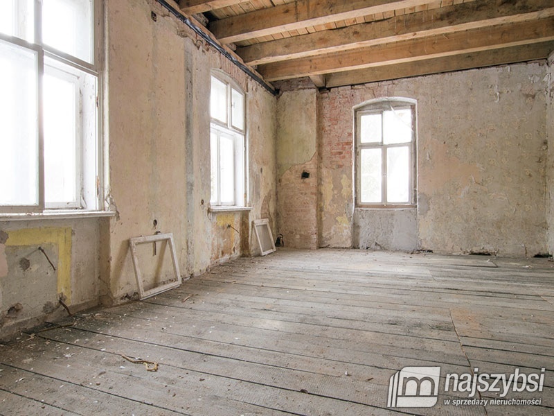 Ińsko-Storkowo pałac na sprzedaż (16)