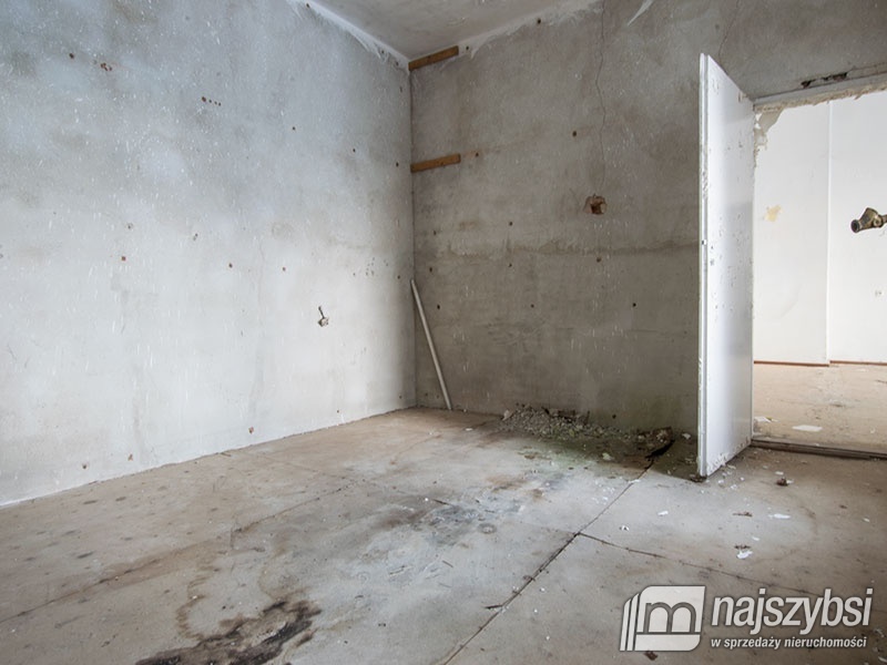 Ińsko-Storkowo pałac na sprzedaż (37)