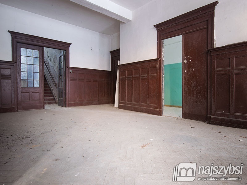 Ińsko-Storkowo pałac na sprzedaż (9)