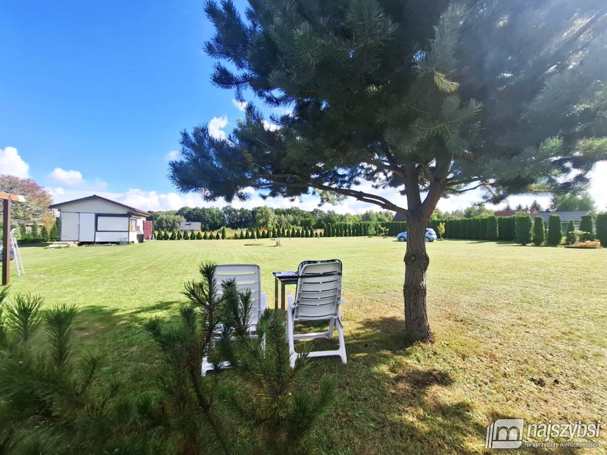 Tucze - działka 1931m2 z WZ + domki  (1)