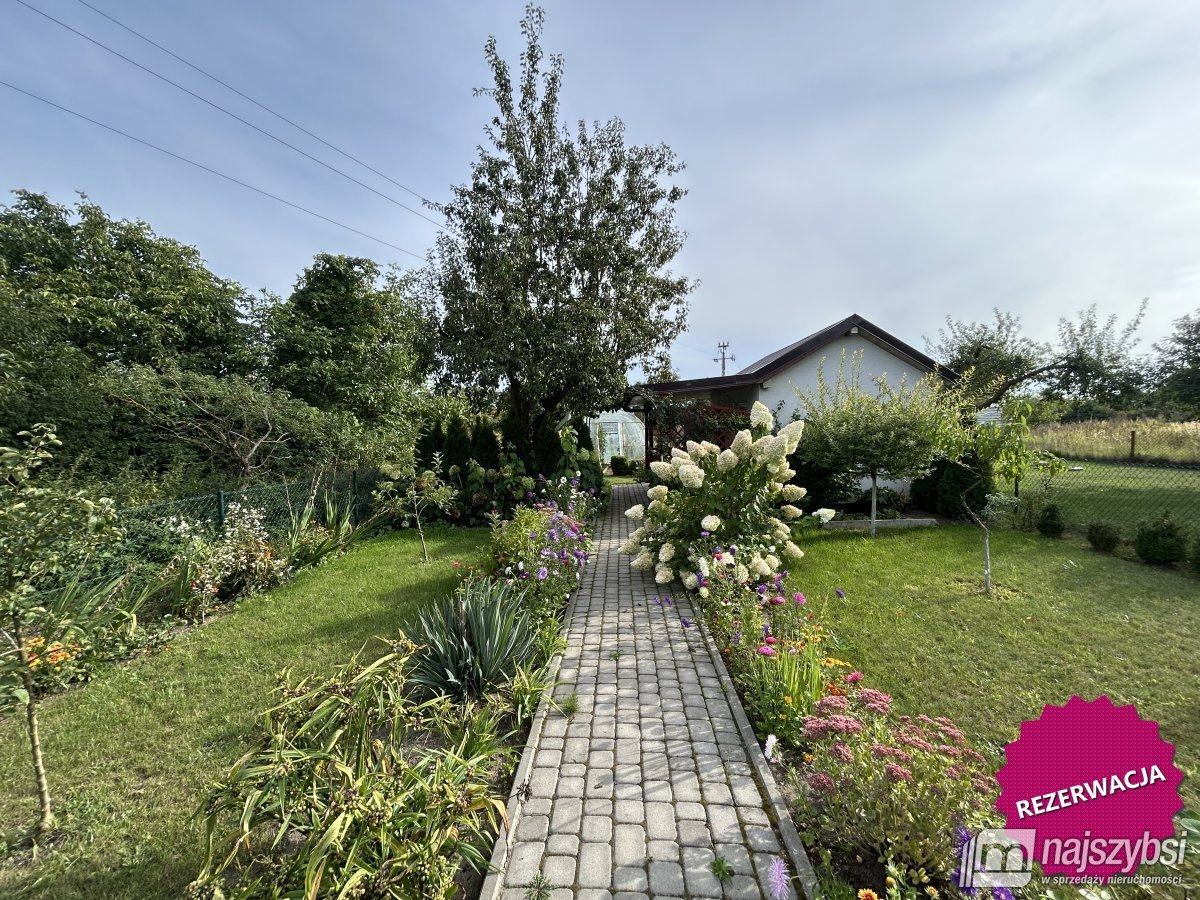 PĘZINO- mieszkanie dwupokojowe z garażem i działką (2)