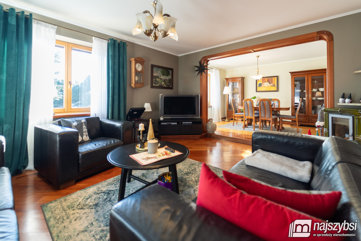 Goleniów- dom wolnostojący w cichej lokalizacji na (11)