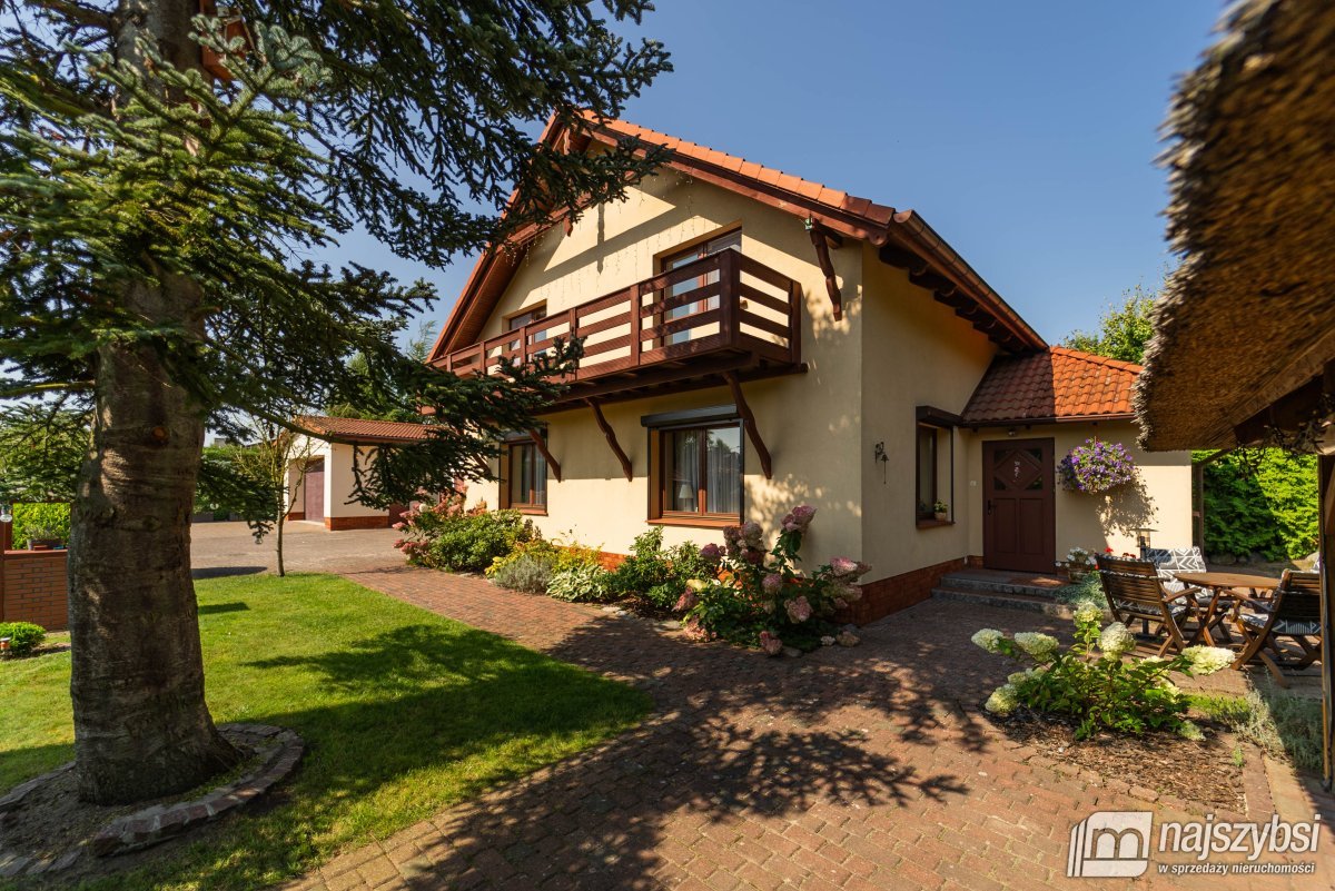 Goleniów- dom wolnostojący w cichej lokalizacji na (2)