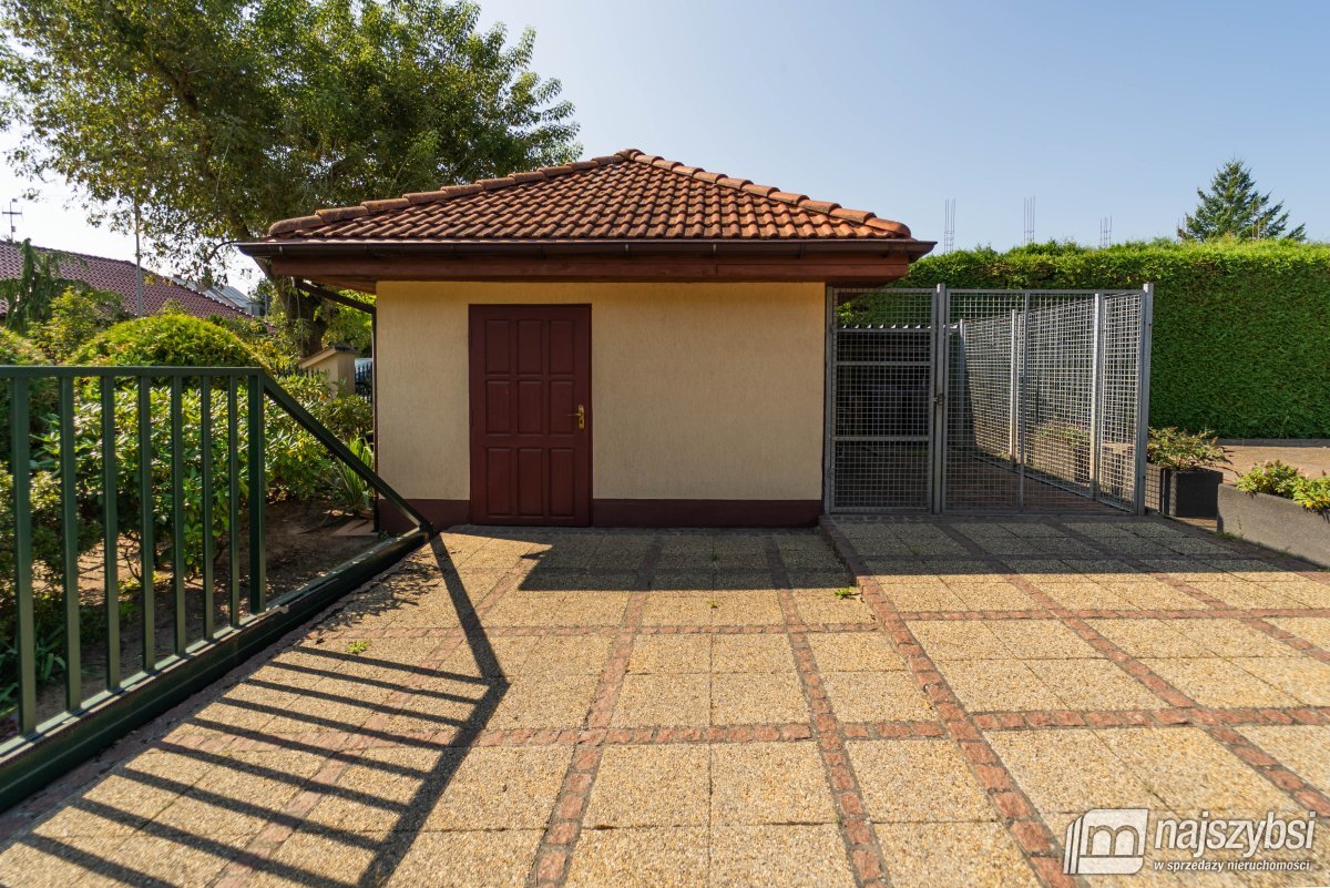 Goleniów- dom wolnostojący w cichej lokalizacji na (37)