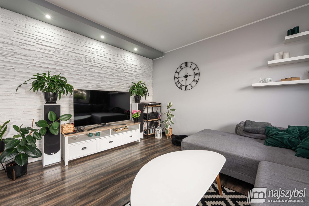 BIAŁOGARD-SŁONECZNE MIESZKANIE W CENTRUM MIASTA (2)