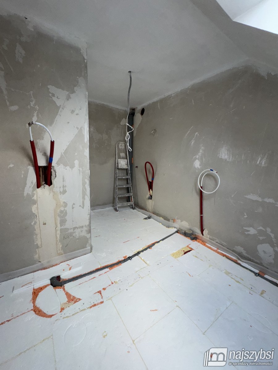 BIAŁOGARD-PIĘKNY DOM W CICHEJ OKOLICY (20)