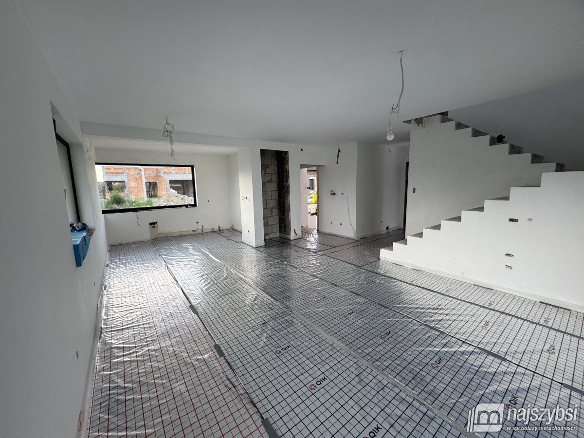 BIAŁOGARD-PIĘKNY DOM W CICHEJ OKOLICY (8)