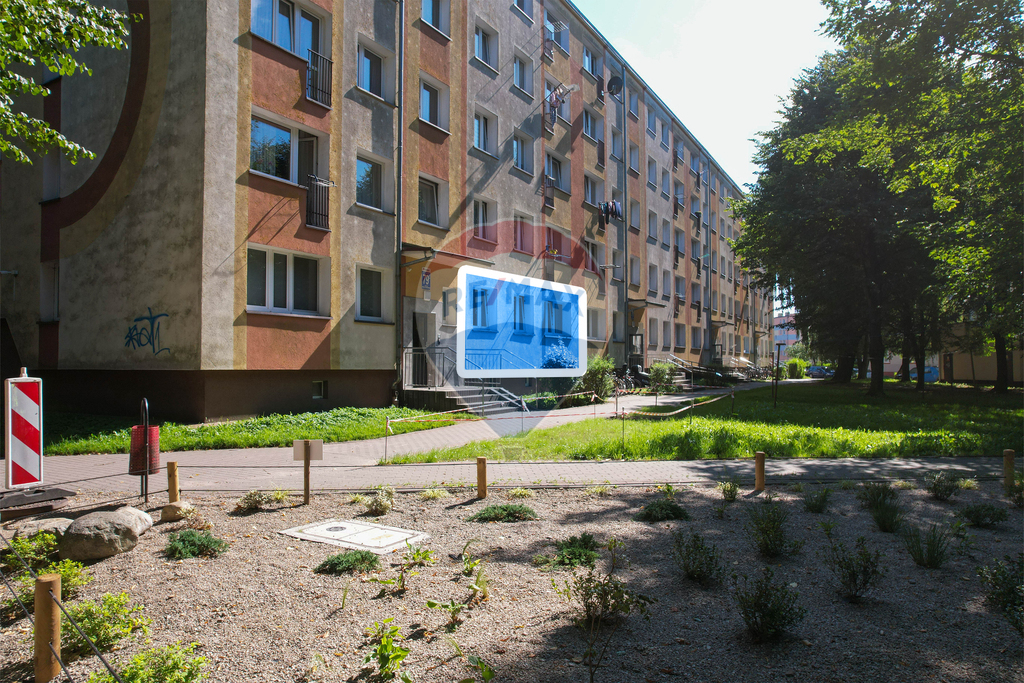 Na sprzedaż – trzypokojowe mieszkanie w Koszalinie (16)