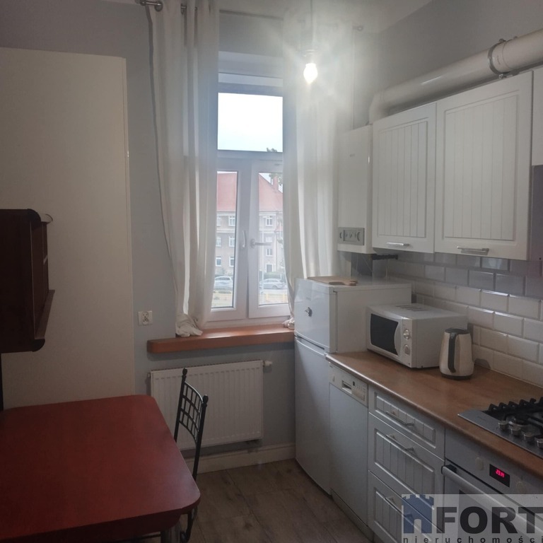 Centrum * 2 pok.* balkon * Po Remoncie * (1)