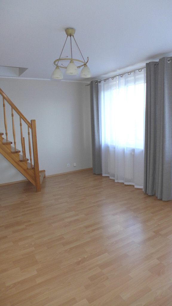 4 pokoje na wynajem (12)