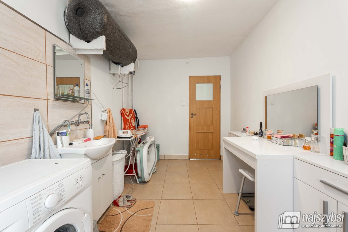 Wysoka Kamieńska-dom, posiadłość wśród lasów i łąk (21)