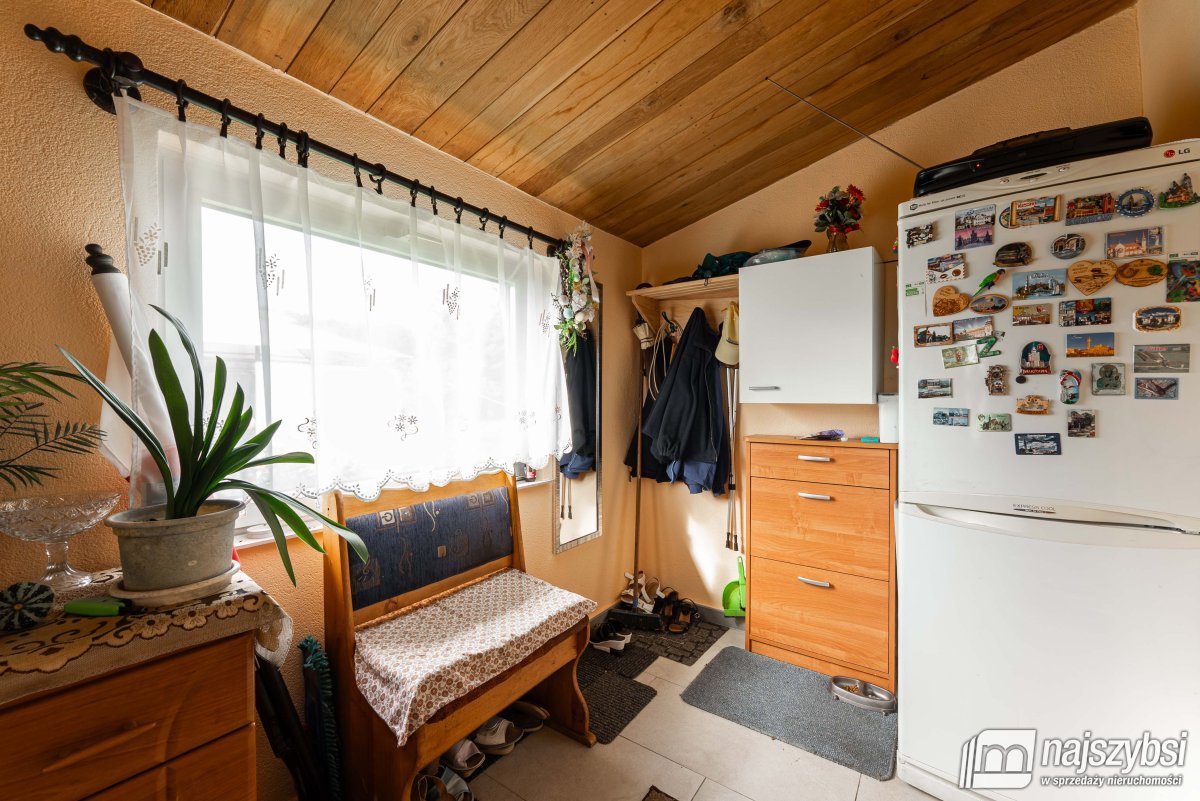 Wysoka Kamieńska-dom, posiadłość wśród lasów i łąk (7)