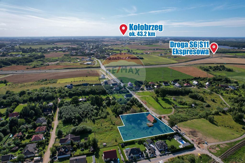 Na sprzedaż dom z działką ok. 4200 m2 – Koszalin (13)