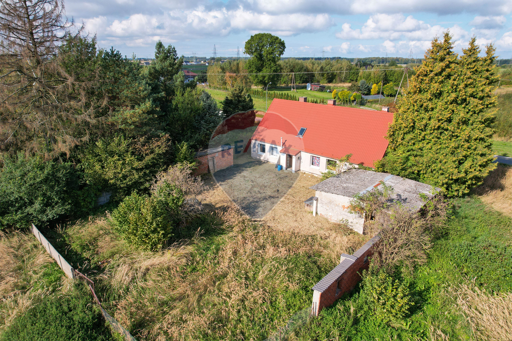 Na sprzedaż dom z działką ok. 4200 m2 – Koszalin (18)