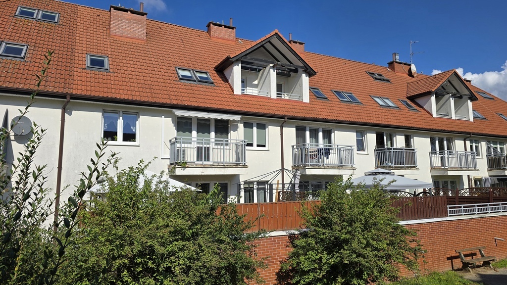 3 pok. mieszkanie z garażem (3)