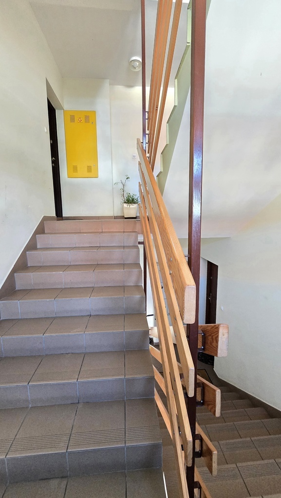 3 pok. mieszkanie z garażem (22)