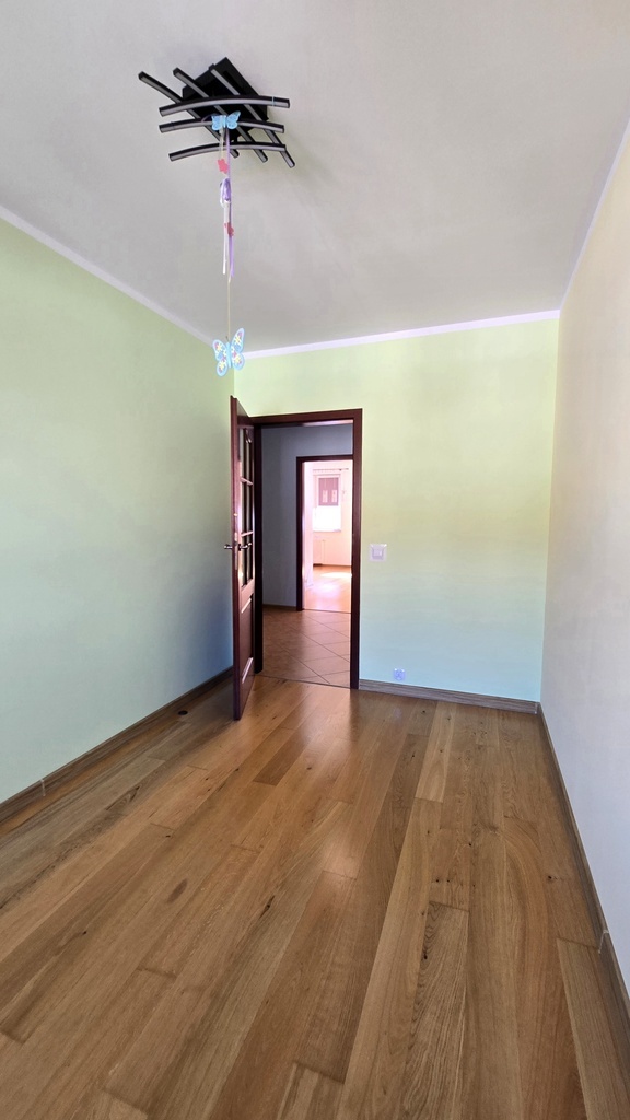 3 pok. mieszkanie z garażem (18)