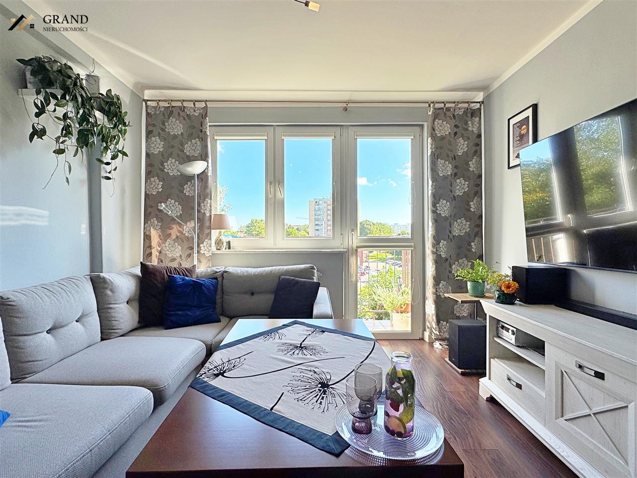 Mieszkanie 3 pokojowe- spół. - własn. (2)