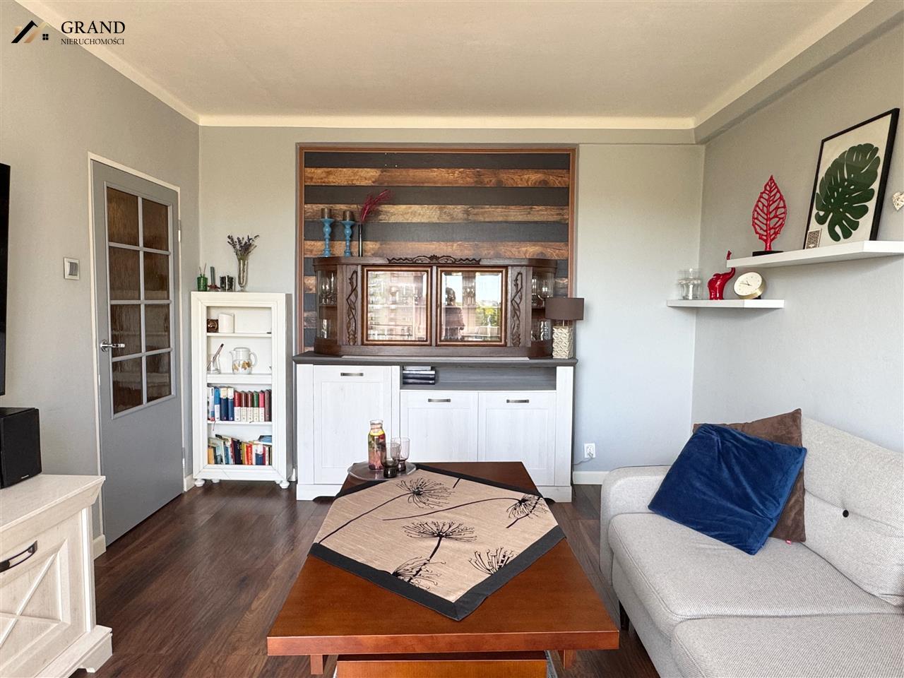 Mieszkanie 3 pokojowe- spół. - własn. (5)