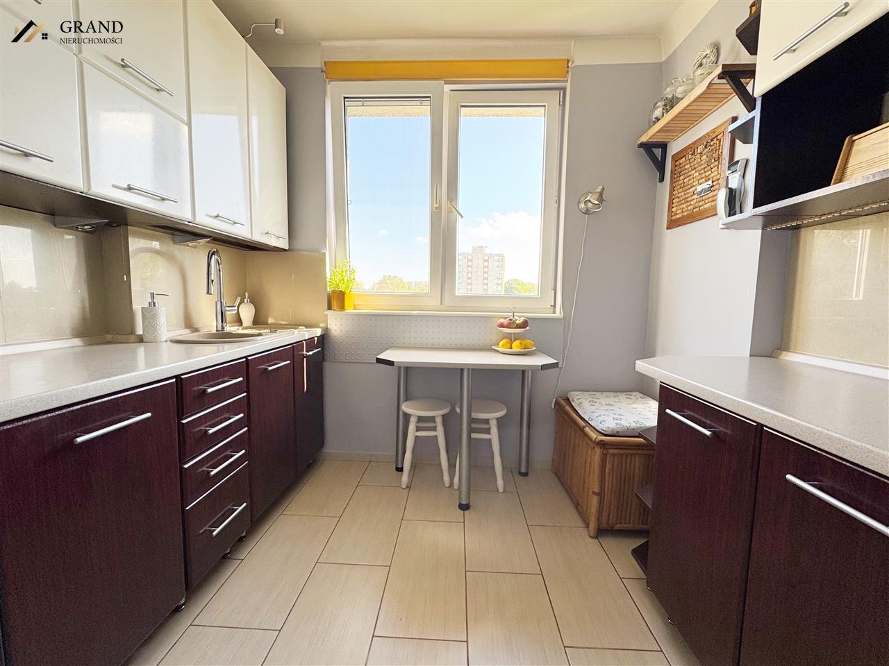 Mieszkanie 3 pokojowe- spół. - własn. (6)