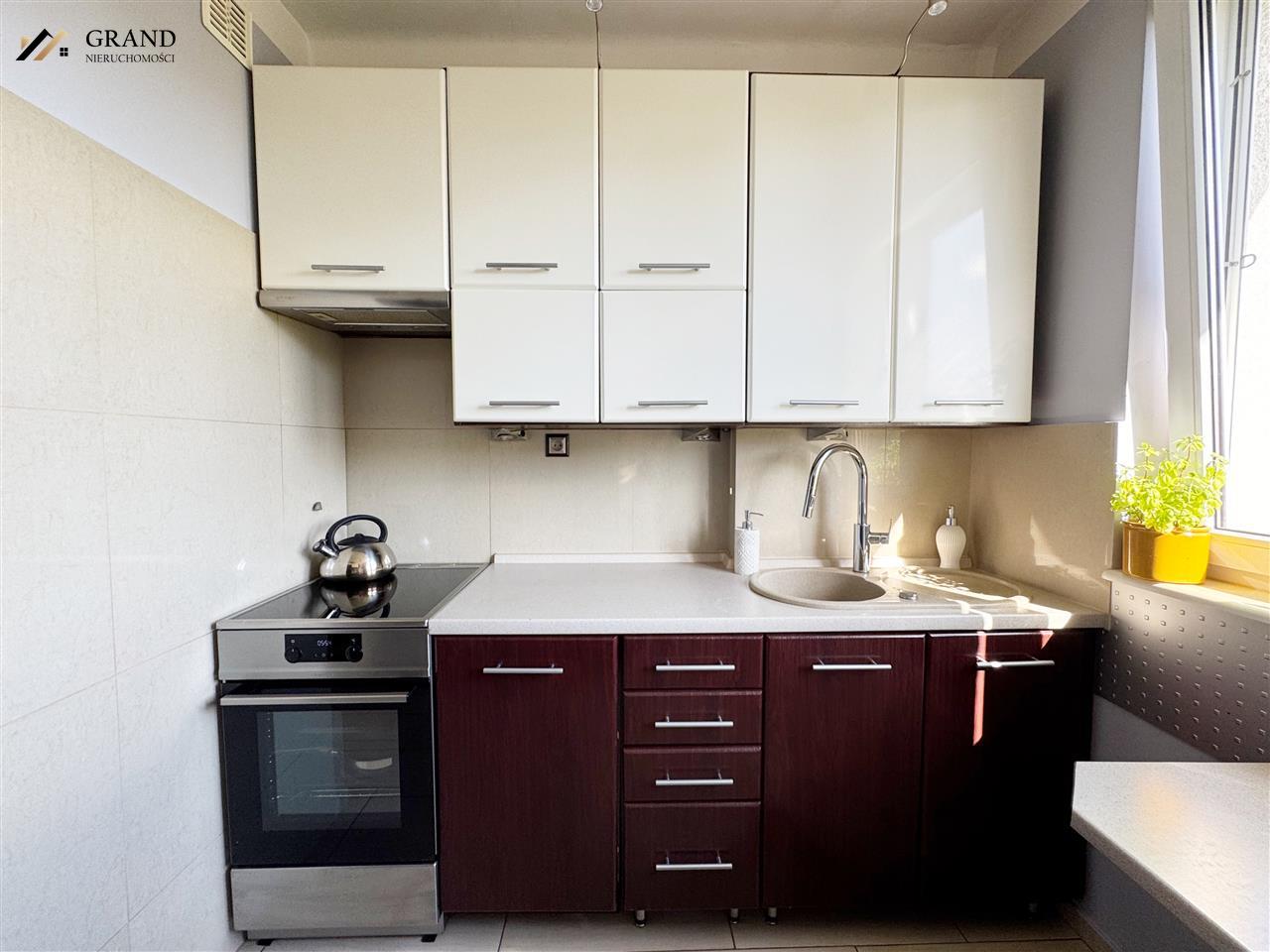 Mieszkanie 3 pokojowe- spół. - własn. (7)