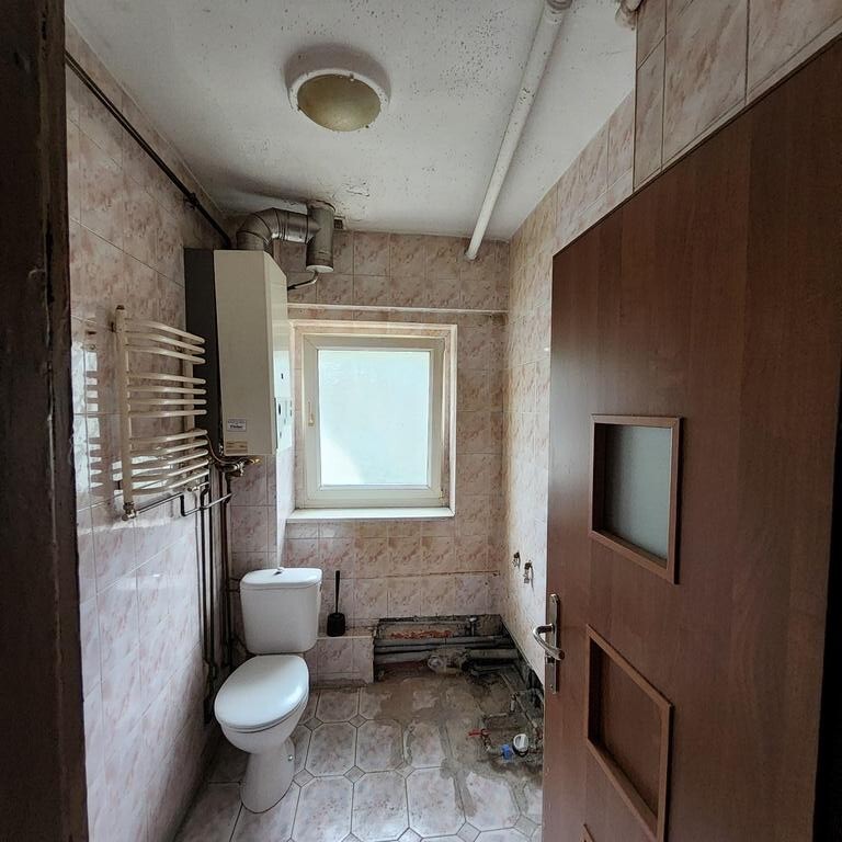 Przytulne 2 pokoje w niskim bloku (9)