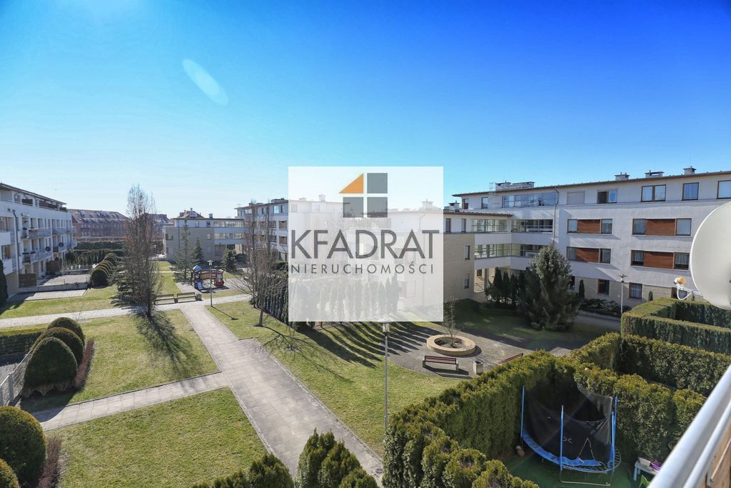 Super mieszkanie Oś.Magnolia Park 2pok,garaż (11)