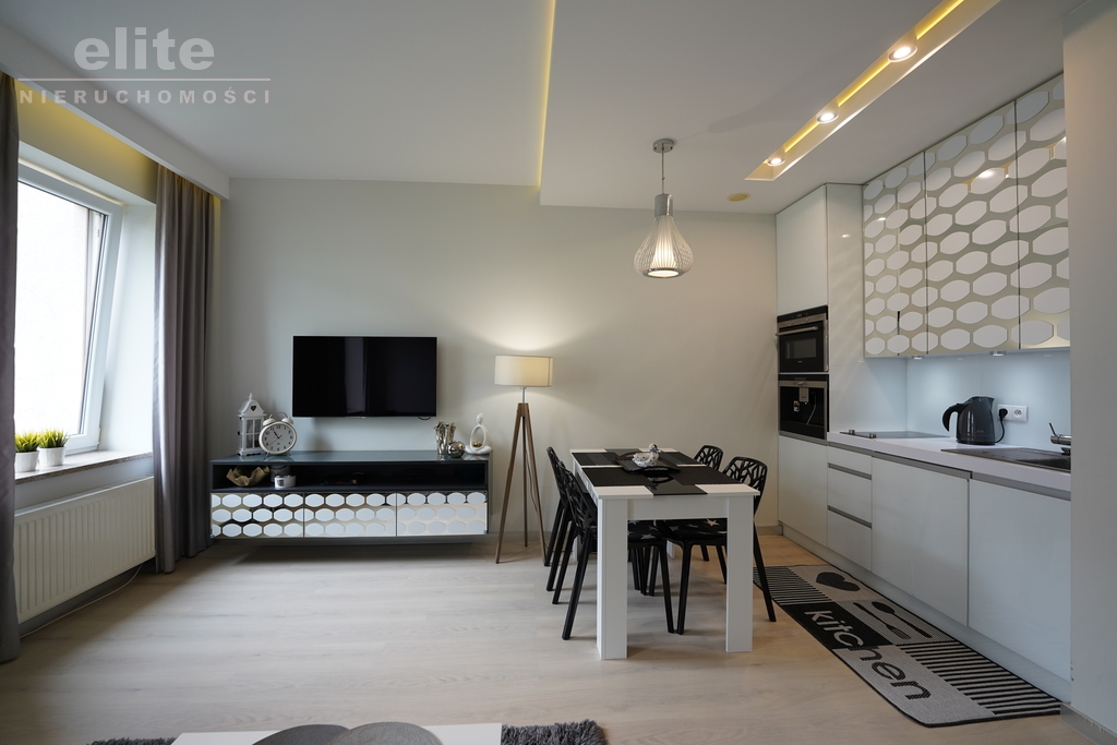 Dziwnów na sprzedaż 2 pokoje 120m do morza (3)