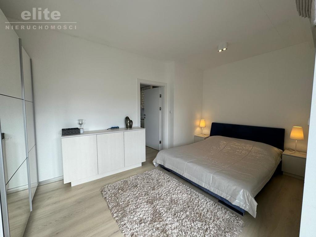 Dziwnów na sprzedaż 2 pokoje 120m do morza (6)