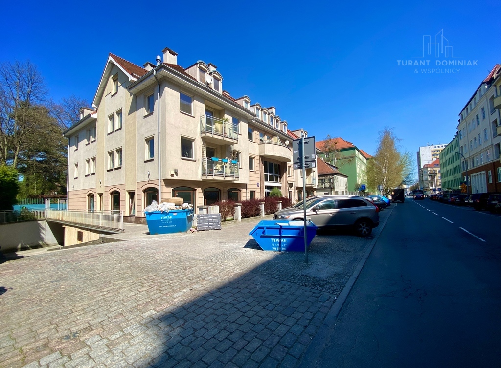 Miejsce postojowe w garażowcu ul. Felczaka 11 (4)