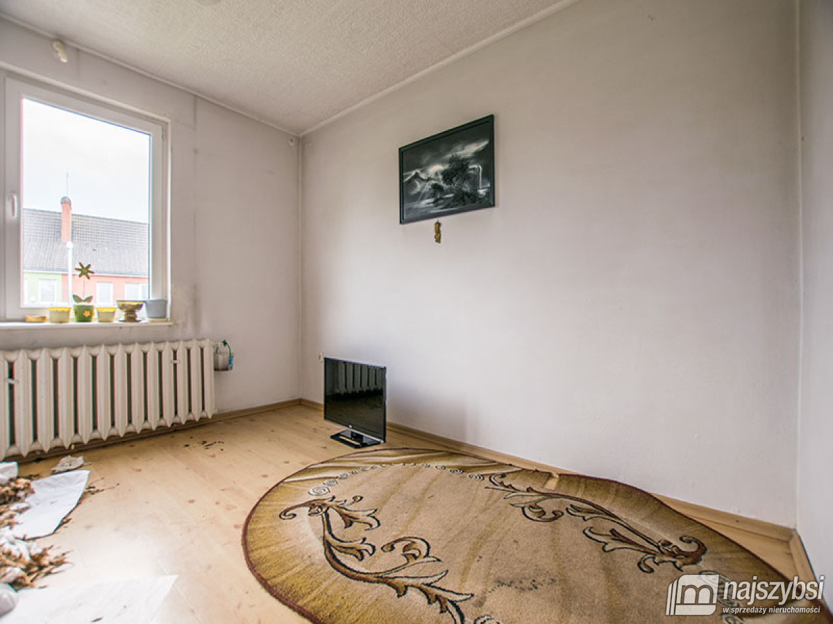 Dom w centrum Przybiernowa. (13)