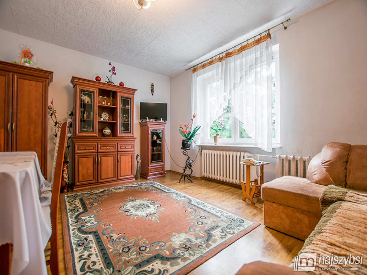 Dom w centrum Przybiernowa. (6)