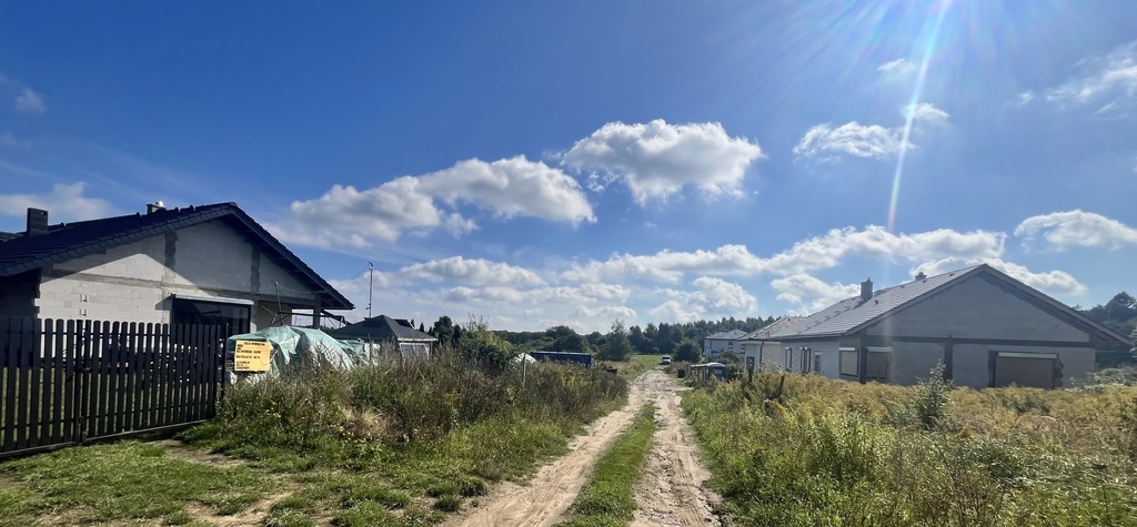 Idealna Działka Budowlana w Serce Natury! (2)