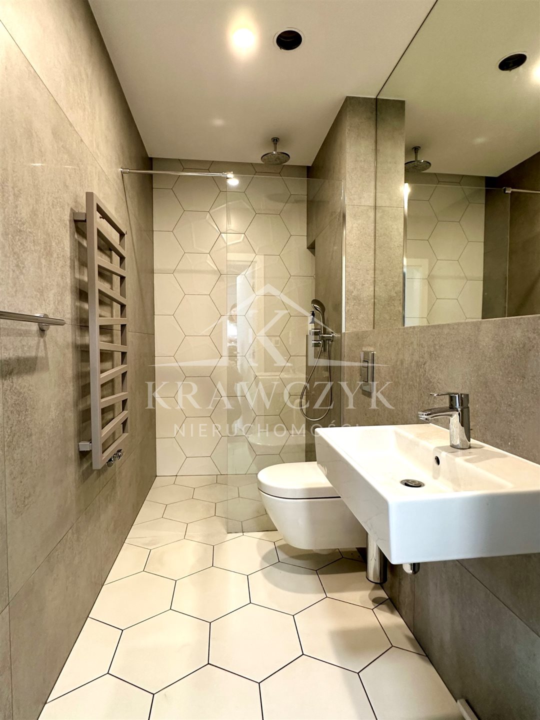 DOM Z WIDKIEM NA ODRĘ - 5pok. 234m2 - POLECAM (10)