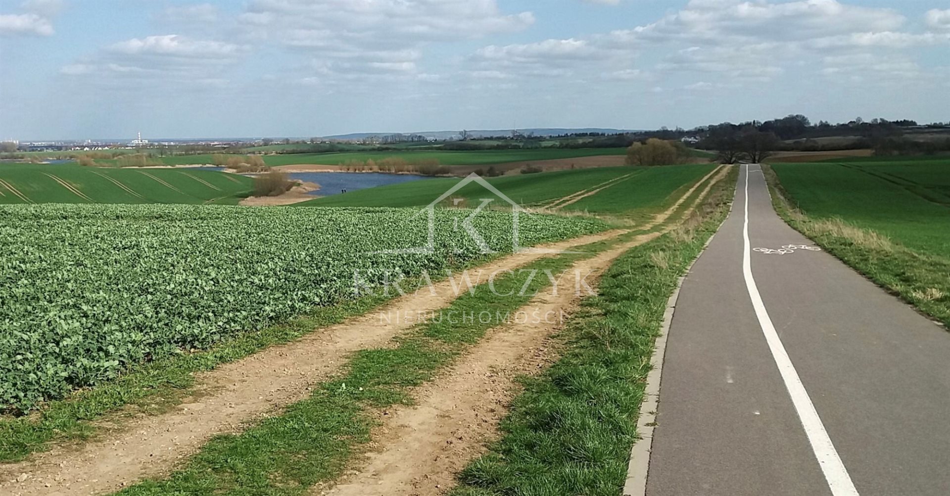 DOM Z WIDKIEM NA ODRĘ - 5pok. 234m2 - POLECAM (23)