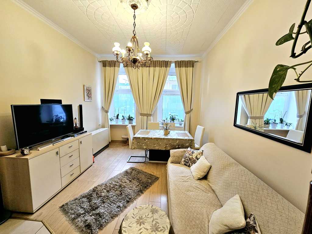 5 pokoi w kamiennicy w samym centrum Szczecina (1)