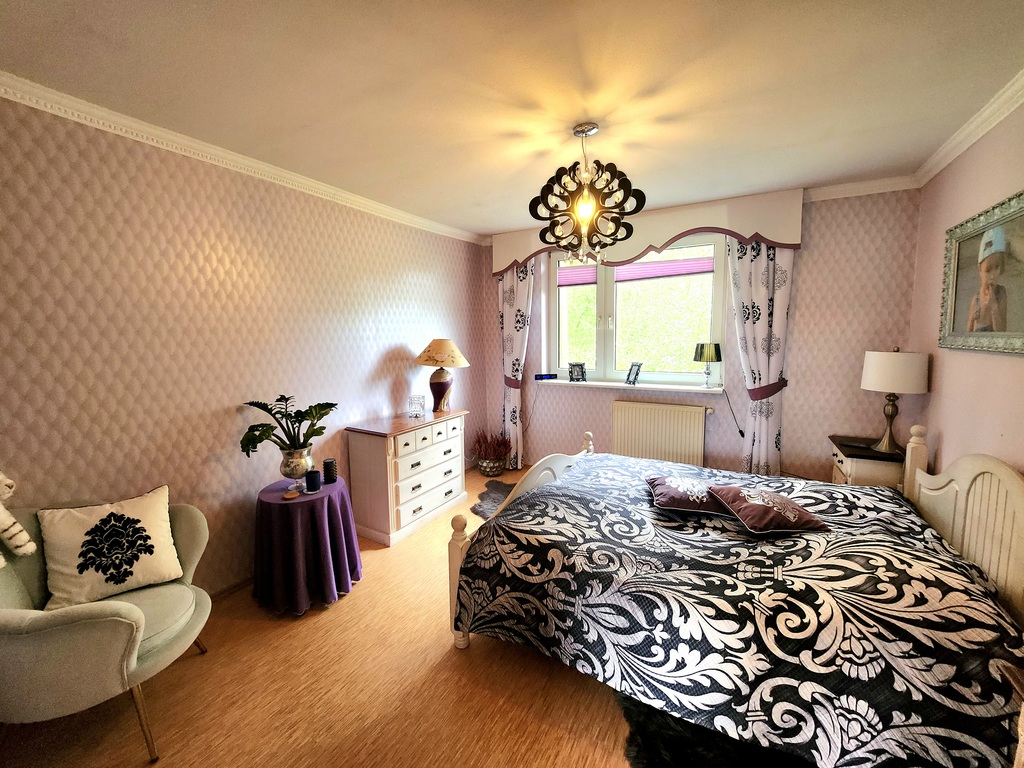 Dom w na dużej działce w Tanowie (8)