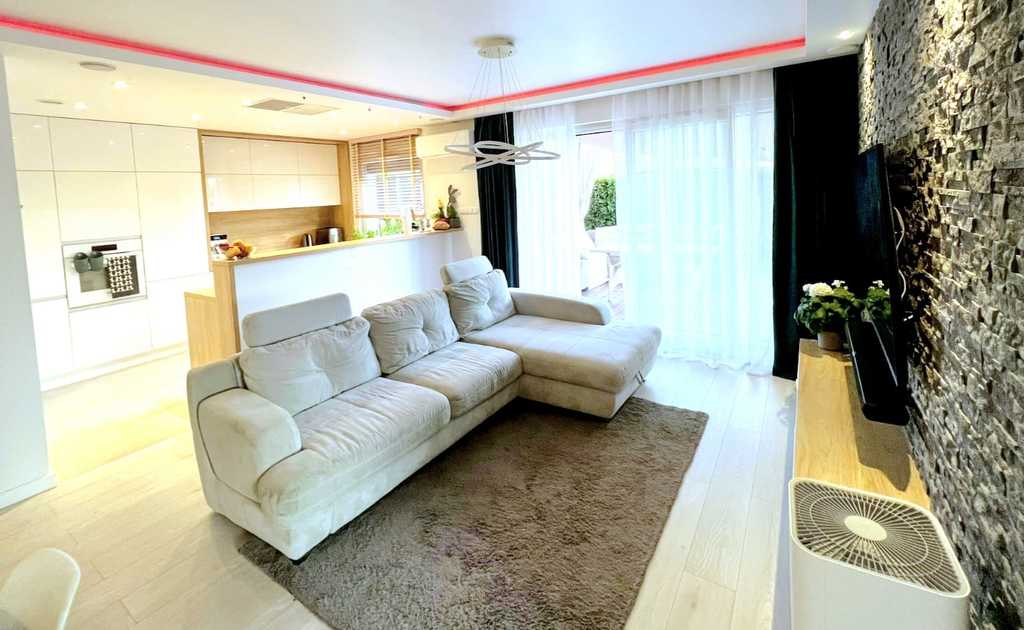 Nowoczesny 3 pok. apartament z tarasem i ogrodem! (2)