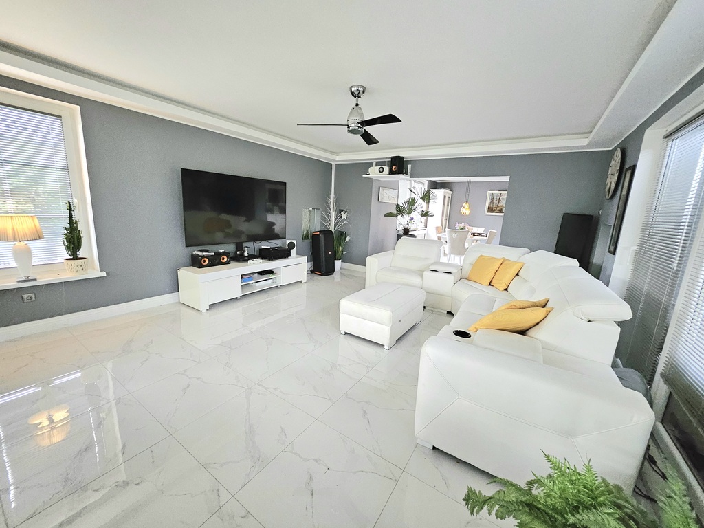 Nieruchomość w Tanowie (3)