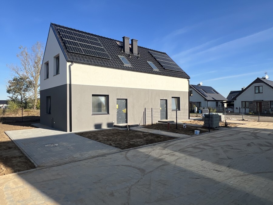 Połówka bliźniaka w Grzędzicach (3)