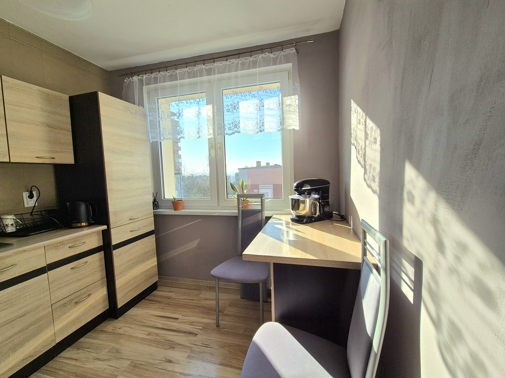 Mieszkanie OKAZJA ! 2pok. przy Komuny Paryskiej! (8)