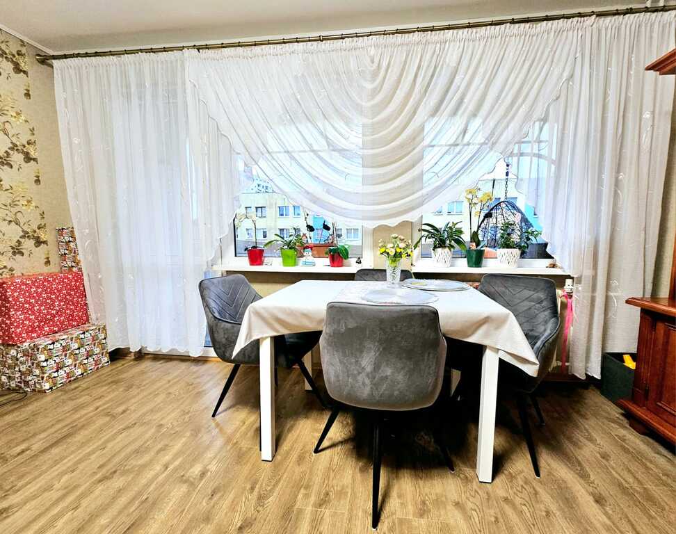 2 pokoje w niskim bloku przy Puszczy Wkrzańskiej (2)