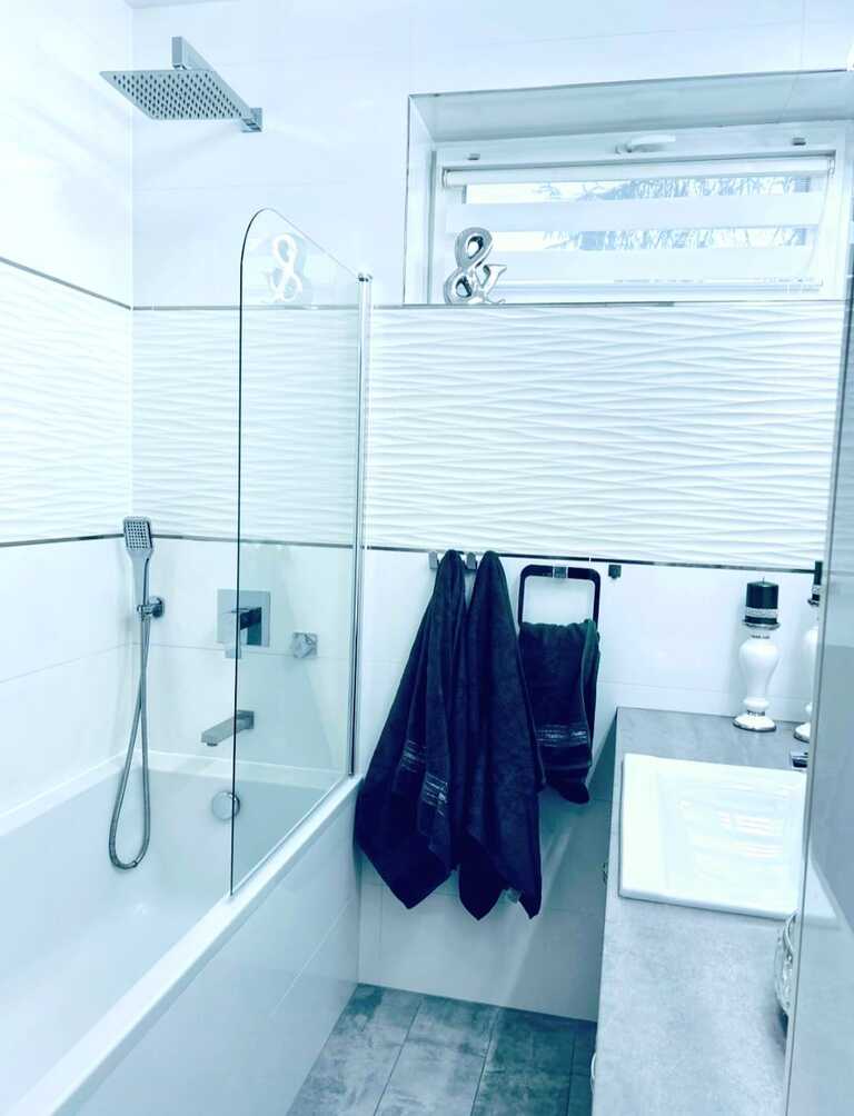 5 pokoi na wysokim parterze w spokojnej okolicy! (17)