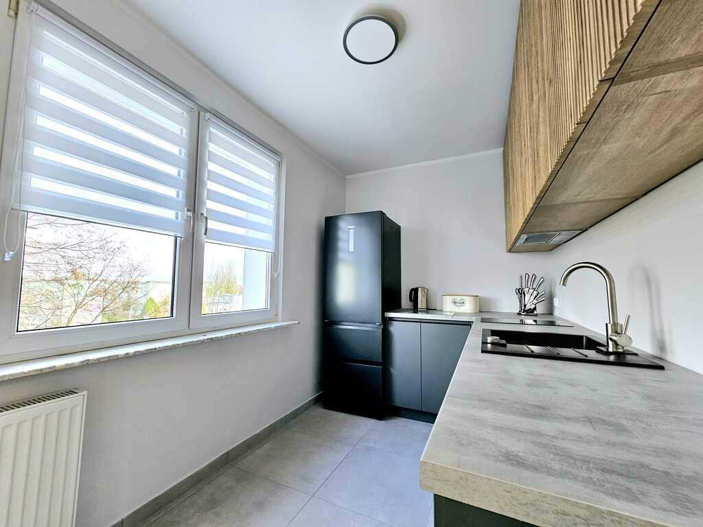 2 pok. po generalnym remoncie z pięknym widokiem! (4)