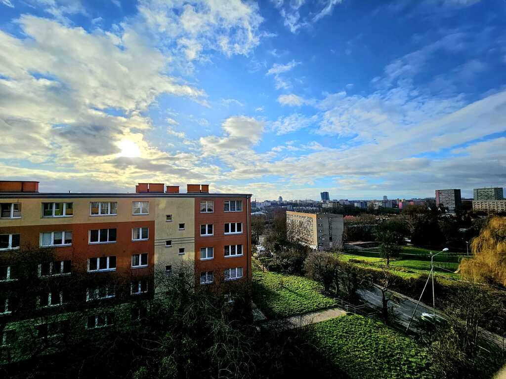 2 pok. po generalnym remoncie z pięknym widokiem! (11)