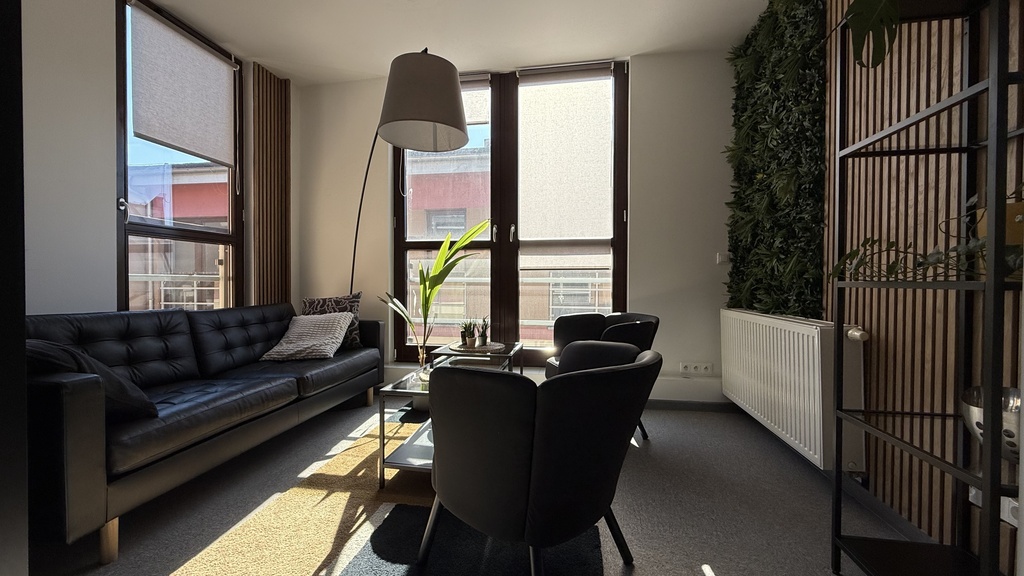 Lokal biurowy w centrum 62,5 m2 w budynku kl. A+ (4)