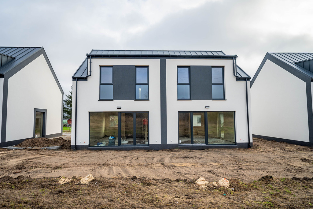 Dom w zabudowie bliźniaczej- Mierzyn (13)