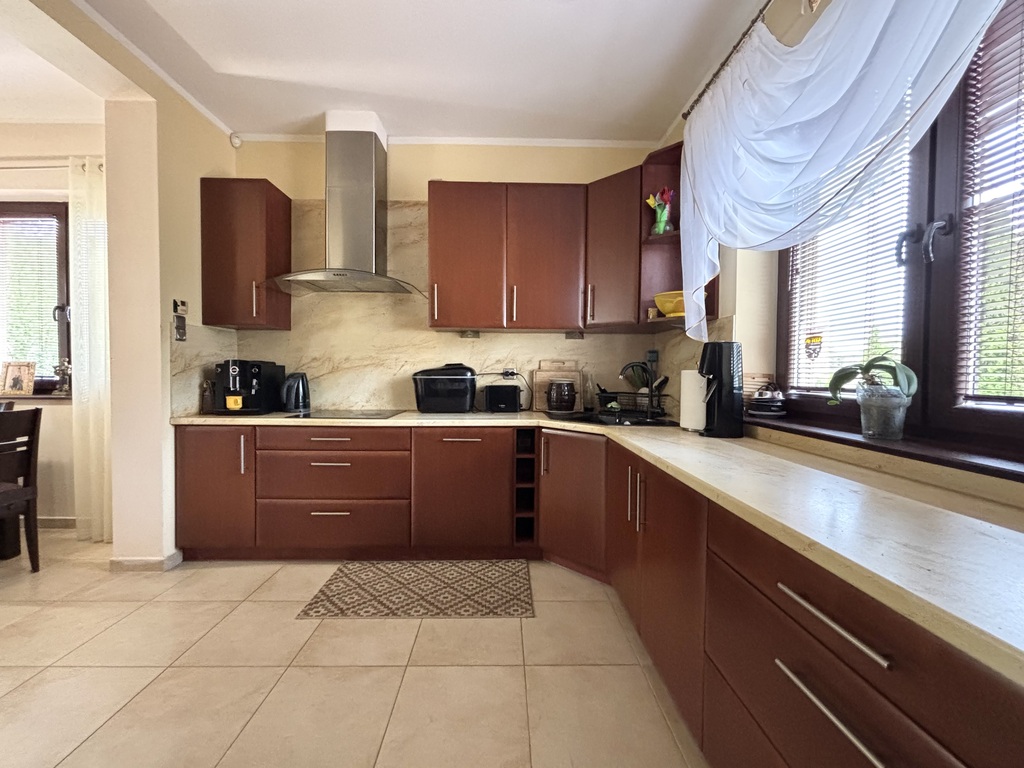 Atrakcyjny dom Warszewo 5 sypialni ! (10)